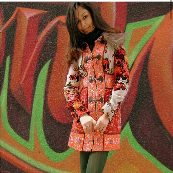Anthropologie Karelia Coat Elevenses Jacket Red Floral Zip Fur Collar Size 6 - Picture 5 of 15